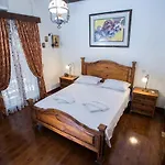 Villa Mansion *